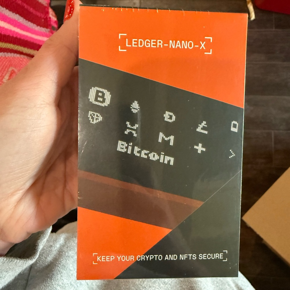 Ledger Nano X Crypto Hardware Wallet- BRAND NEW NEVER OPENED
